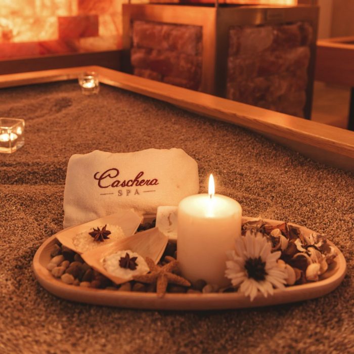 Caschera SPA luxury atmosphere with candles and spa amenities